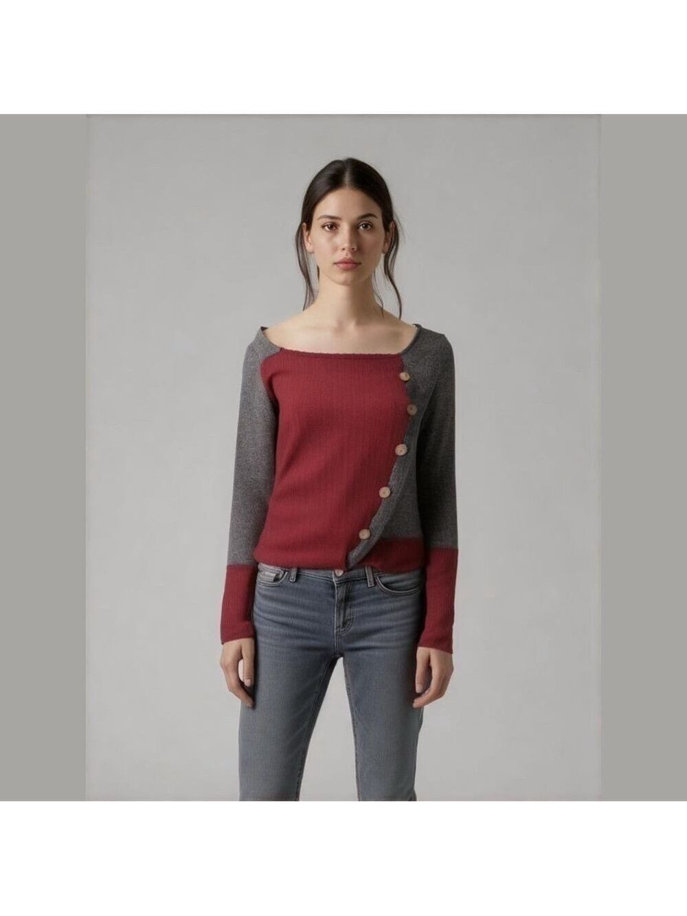 NORACORA Sweater Red Gray White Knit Marled 
Size S New Lightweight Top Shirt